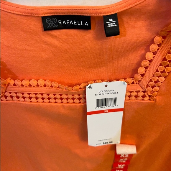 NWT- Ella Rafaella Women's
Dot Trim Short Sleeve Top - Picture 5 of 10